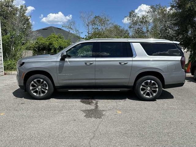 Chevrolet Suburban LS 2026
