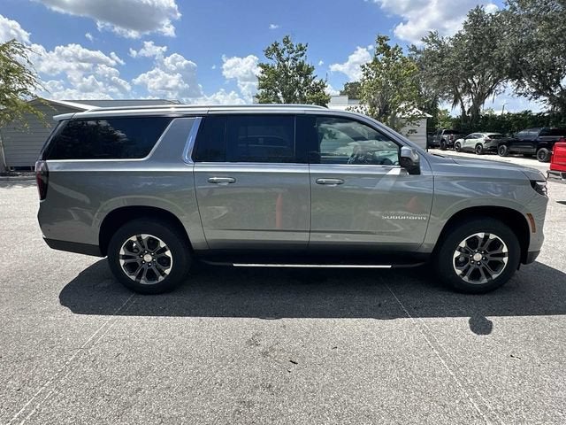 Chevrolet Suburban LS 2026