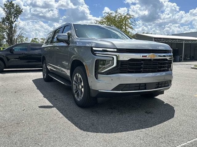 Chevrolet Suburban LS 2026