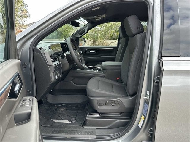 Chevrolet Suburban LS 2026