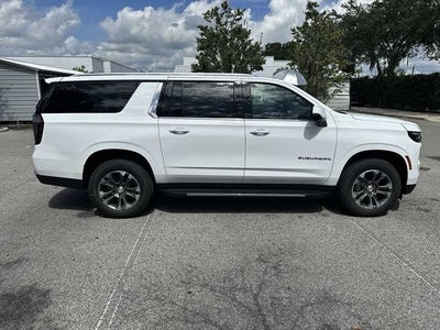 2026 Chevrolet Suburban LT