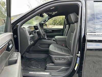 Chevrolet Suburban Premier 2026