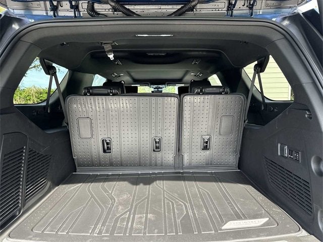 Chevrolet Suburban Premier 2026