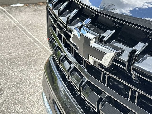 Chevrolet Suburban Z71 2026
