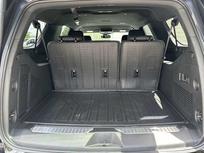 Chevrolet Suburban Z71 2026