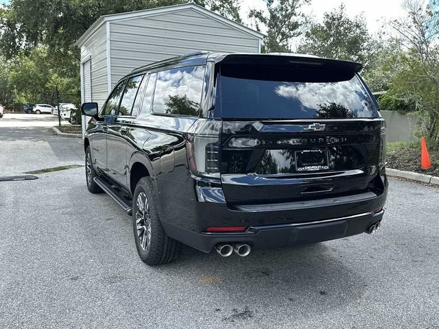 Chevrolet Suburban Z71 2026