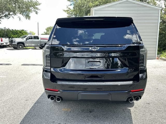Chevrolet Suburban Z71 2026