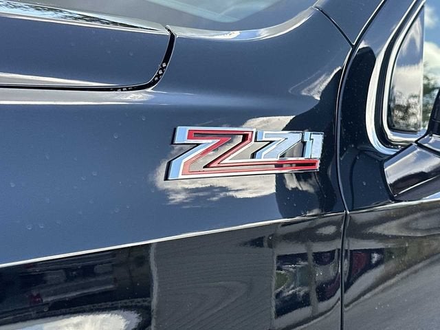 Chevrolet Suburban Z71 2026