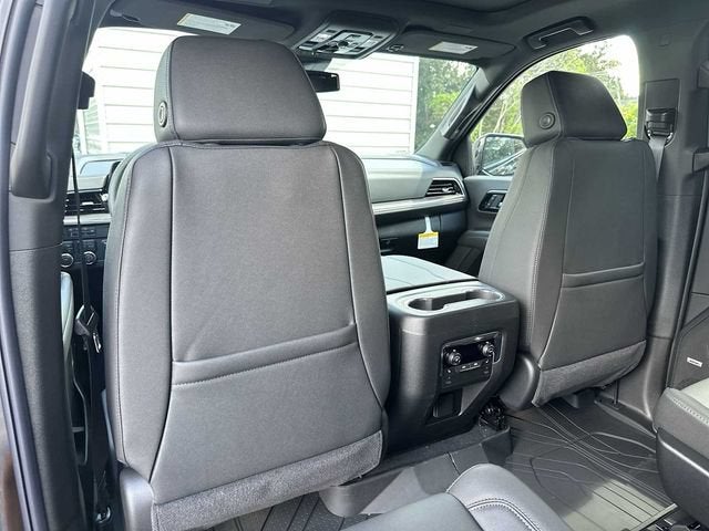 Chevrolet Suburban Z71 2026