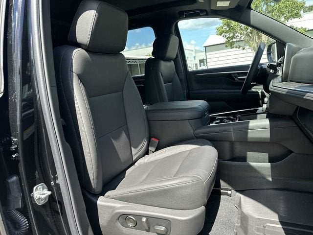 Chevrolet Suburban Z71 2026