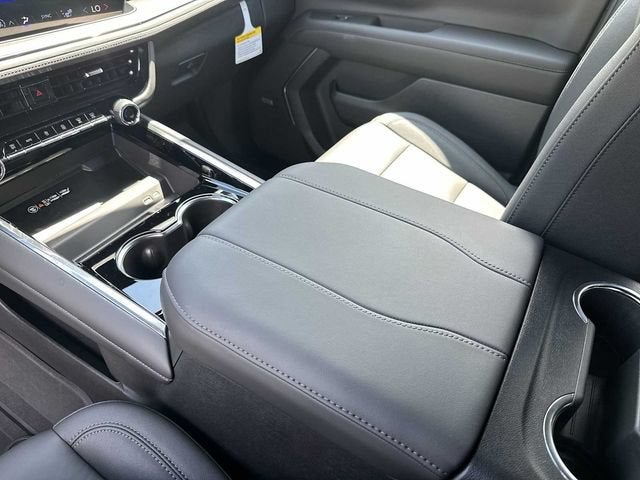 Chevrolet Suburban Z71 2026