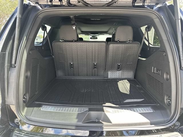 Chevrolet Suburban Z71 2026