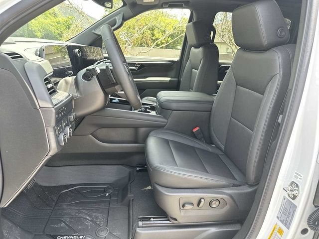 Chevrolet Suburban Z71 2026
