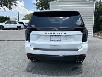Chevrolet Suburban Z71 2026