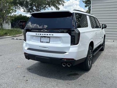 Chevrolet Suburban Z71 2026