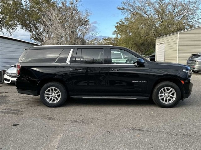 Chevrolet Suburban LS 2021