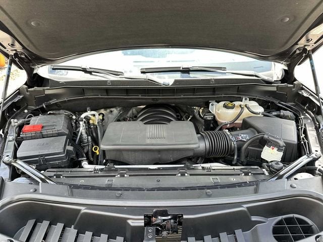 Chevrolet Suburban LT 2024