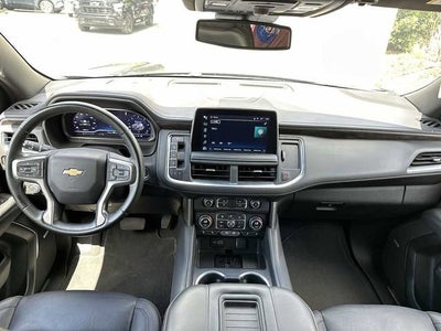 Chevrolet Suburban LT 2024