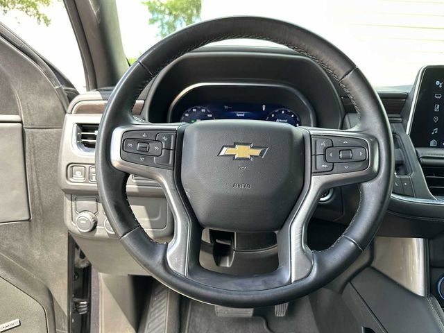 Chevrolet Suburban LT 2024