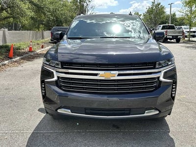 Chevrolet Suburban LT 2024