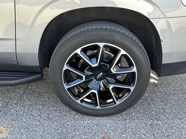 Chevrolet Suburban RST 2024