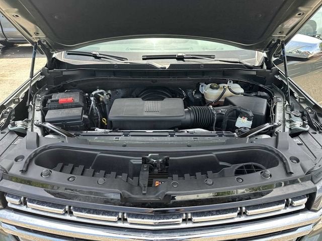 Chevrolet Suburban Premier 2023