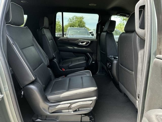 Chevrolet Suburban Premier 2023