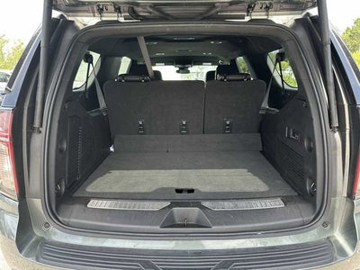 Chevrolet Suburban Premier 2023