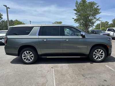 Chevrolet Suburban Premier 2023