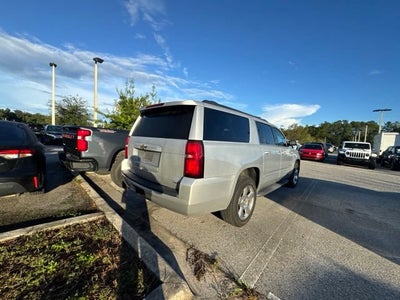 Chevrolet Suburban LS 2017