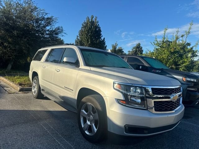 Chevrolet Suburban LS 2017