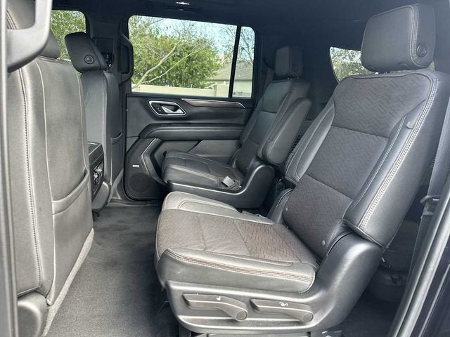 Chevrolet Suburban High Country 2023