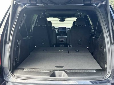 Chevrolet Suburban High Country 2023