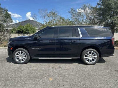 Chevrolet Suburban High Country 2023