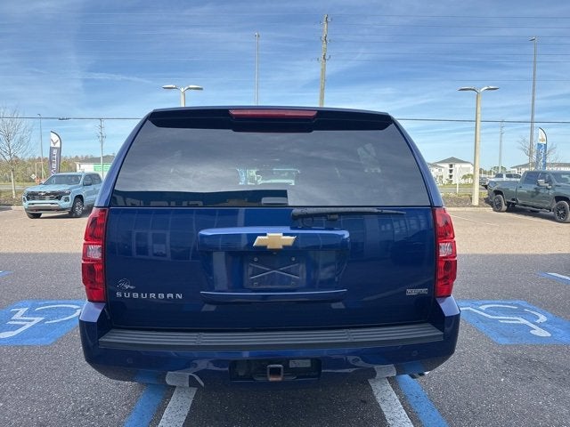 Chevrolet Suburban LT 2012