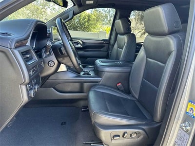 Chevrolet Suburban LT 2023