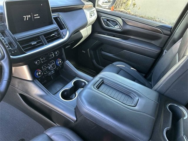 Chevrolet Suburban LT 2023