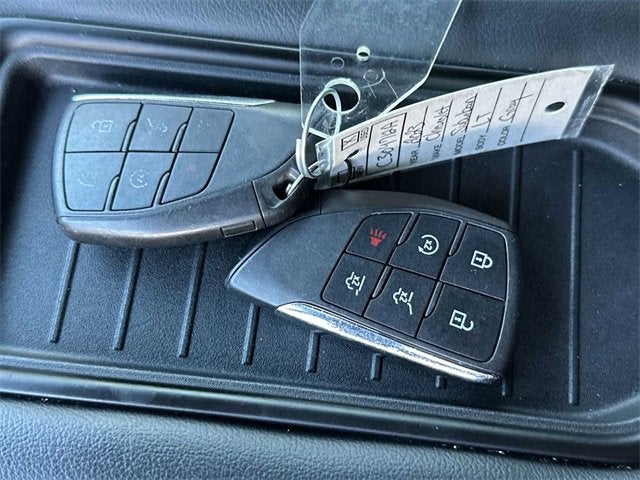 Chevrolet Suburban LT 2023