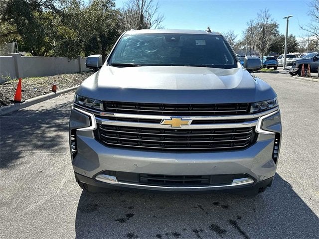 Chevrolet Suburban LT 2023