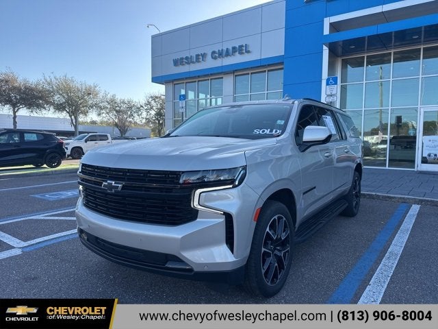 Chevrolet Suburban RST 2023