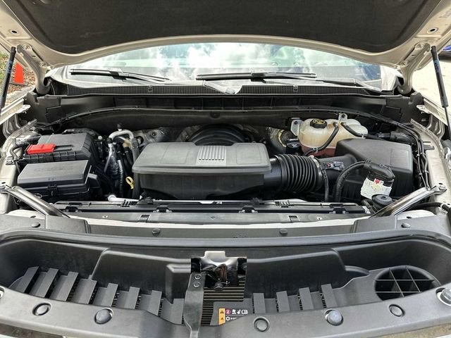 Chevrolet Suburban RST 2023