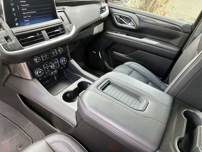 Chevrolet Suburban RST 2023