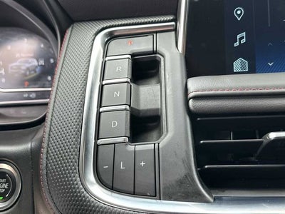 Chevrolet Suburban RST 2023