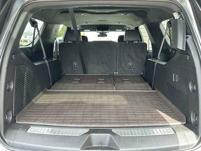 Chevrolet Suburban RST 2023