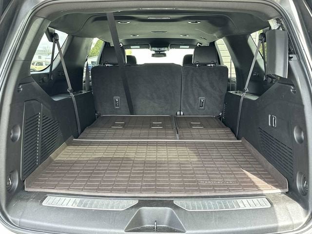 Chevrolet Suburban RST 2023