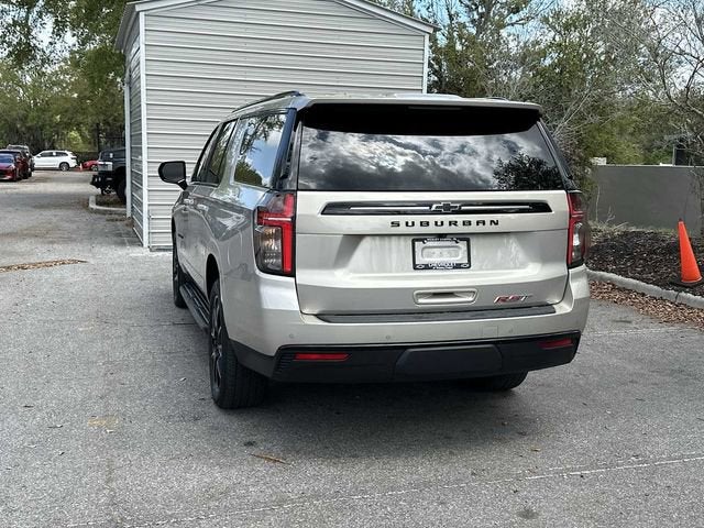Chevrolet Suburban RST 2023