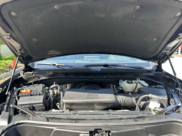 Chevrolet Suburban RST 2023