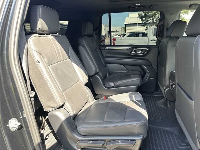Chevrolet Suburban RST 2023