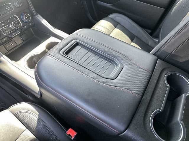 Chevrolet Suburban RST 2023