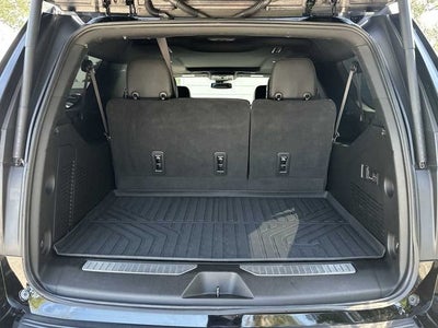 Chevrolet Suburban RST 2023